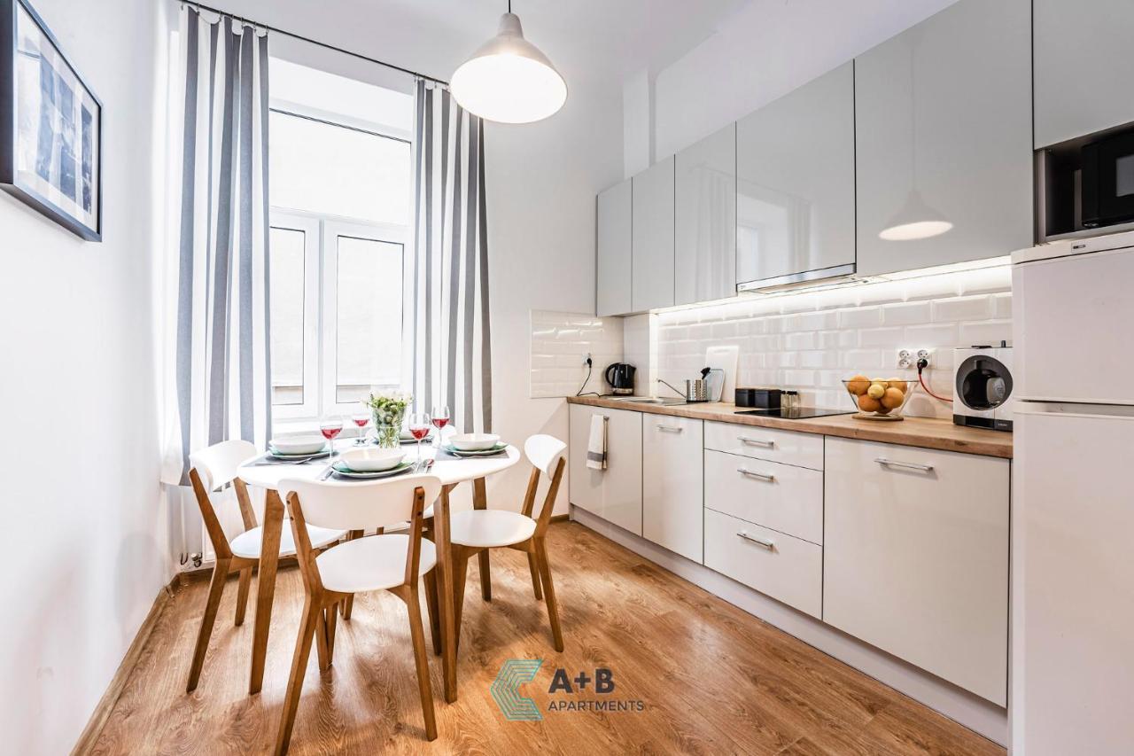 Apartamenty Plac Litewski II Lublin Kültér fotó